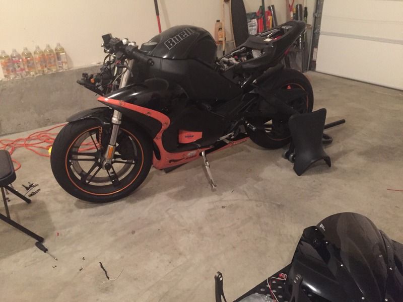 Buell 1125R Motorcycle Forum 10A Accessory fuses keeps blowing and